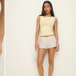 Reformation June low rise linen shorts